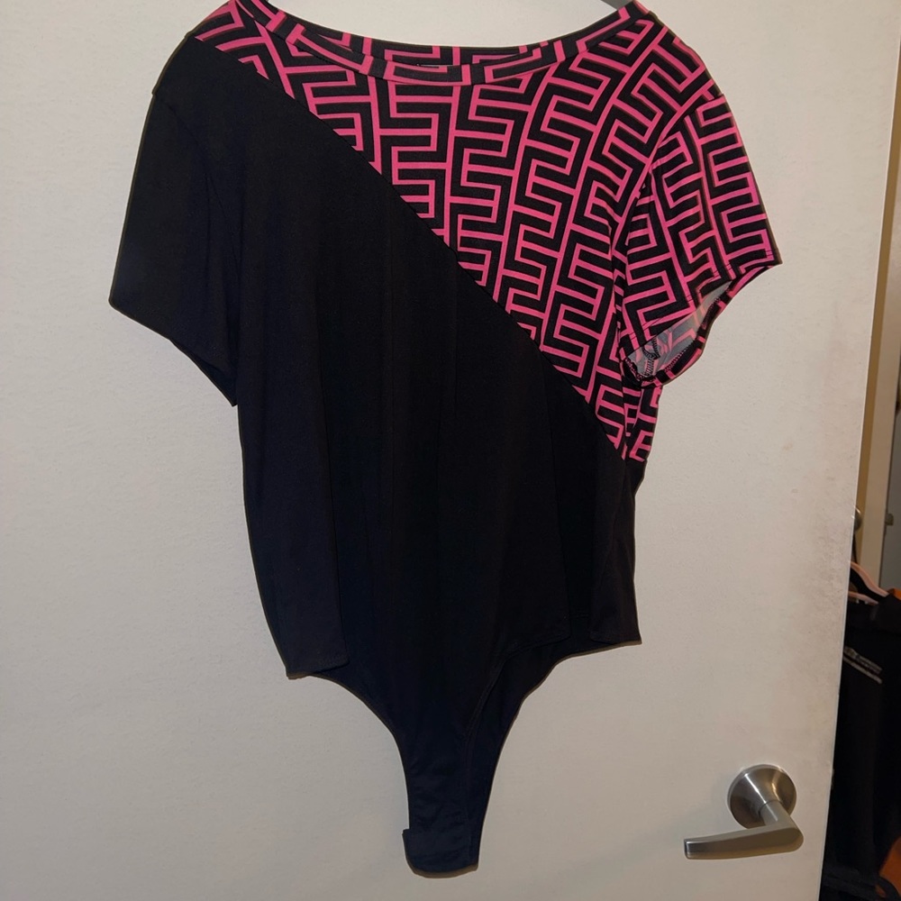 Short sleeve neon pink and black  super soft body suit